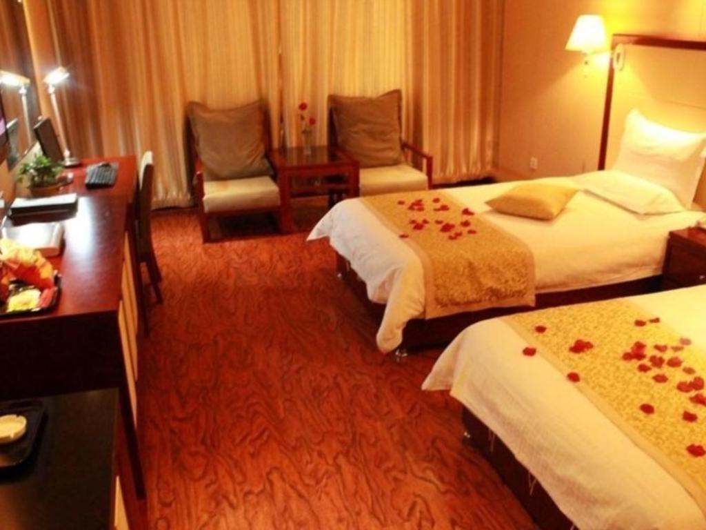 Greentree Inn Taiyuan Pingyang Road Business Hotel Buitenkant foto